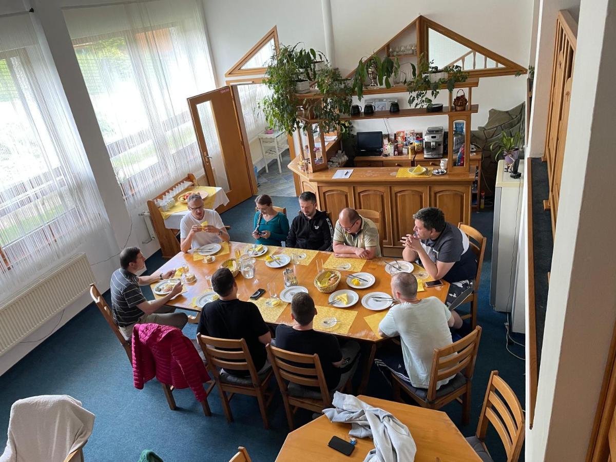 Hotel Brainy Krásno nad Kysucou Zewnętrze zdjęcie