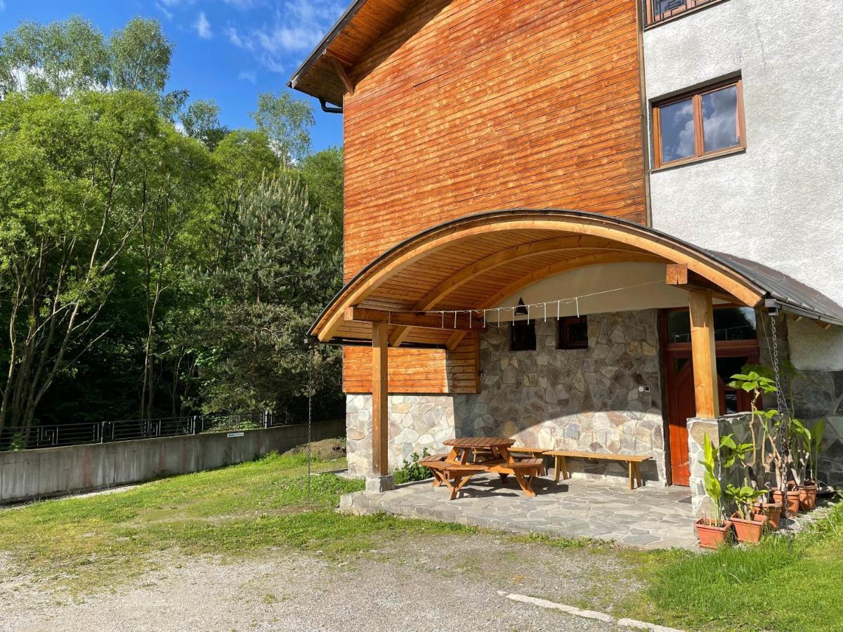 Hotel Brainy Krásno nad Kysucou Zewnętrze zdjęcie